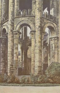 Charroux, Antica Abbazia, Torre, parte inferiore da French Photographer