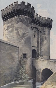 Chartres, Porta Guillaume, Vista esterna alla città