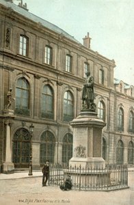 Dijon, Francia, Place Rameau, il museo da French Photographer