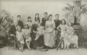 Ferdinand De Lesseps, con sua moglie e i suoi figli da French Photographer