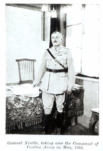 Il generale Robert Nivelle assume il comando dell