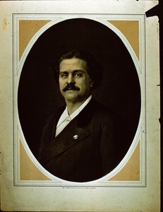 Ritratto di un uomo (foto seppia) da French Photographer