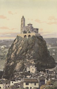 Le Puy, Chiesa di Saint-Michel, sulla cima della roccia d