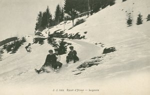 Slittinatori su una montagna da French Photographer