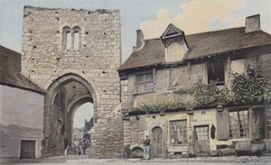 Mennetou-sur-Cher, Porta della città da French Photographer