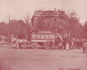 Parigi: Un omnibus parigino (foto in b/n)