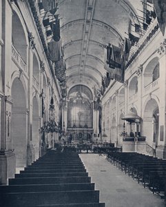 Parigi: Auditorium della Chiesa degli Invalides da French Photographer