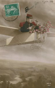 Cartolina di un aviatore che consegna fiori da French Photographer