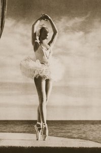 Rosella Hightower in Il lago dei cigni, dal Grand Ballet de Monte-Carlo, 1949 da French Photographer