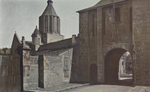 Surgères, Porta della città e Campanile della Chiesa da French Photographer