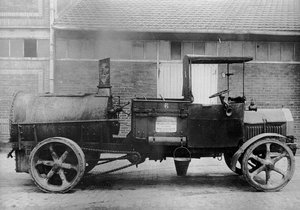 Camion per catramatura, c.1900 da French Photographer