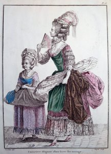 Moda del XVIII secolo: una stilista elegante che consegna il suo lavoro, una sottoveste rifinita con balene usate per sostenere l