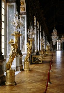Architettura: vista della Galleria del Ghiaccio restaurata da French School