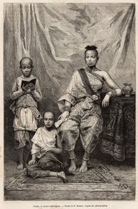 Donna cambogiana e bambini, incisione dopo un disegno di D.Maillart, illustrante il viaggio in Cocincina, del dottor Morice, nel 1872, pubblicato in 