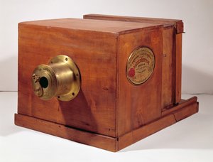 Macchina fotografica usata da Louis-Jacques Daguerre (1787-1851) (legno e metallo)