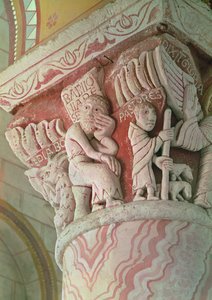 Capitello del presbiterio raffigurante Babilonia Deserta