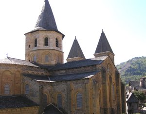 Chiesa di St. Foy, iniziata c.1050 dall