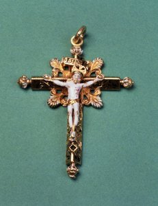 Crocifisso donato da Maria Stuarda all