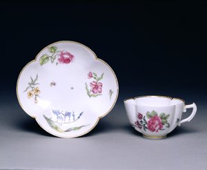 Tazza e piattino, Vincennes, c.1745-52 (porcellana)