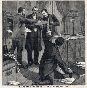Caso Dreyfus: Tre ufficiali in borghese e un commissario di polizia conducono una perquisizione nella casa di Georges Picquart (1854-1914). In 
