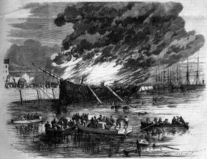 Incendio del "Gillchrest" nel porto di Le Havre, Seine Maritime (76)