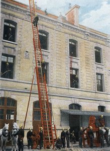 Pompieri di Parigi. La grande scala. Quella impiegata nel reggimento, dal sistema Gugumus, è trainata da due cavalli; sul suo avantreno ci sono il conducente e i tre zappatori che devono manovrarla. Pesa, da sola senza avantreno