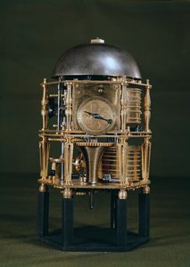 Fronte di un orologio da tavolo esagonale di Nicolas Lemaindre