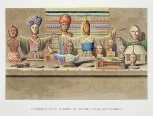 Interno di una Casa degli Spiriti, Offak Harbour, Isola di Waigiou, da Voyage autour du Monde, eseguito per Ordine del Re sulla Corvetta di Sua Maestà, La Coquille durante gli anni 1822, 1823, 1824 e 1825 da French School