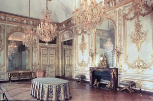 Interno della Salle du Conseil (Sala del Consiglio) 1701-55 da French School