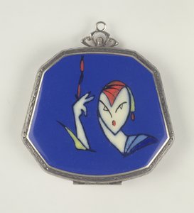 La Mode Femme Fatale Powder Compact, francese, 1920-30