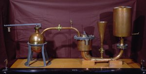Ricostruzione di una macchina a pressione di vapore inventata da Denis Papin (1647-1712) (rame)
