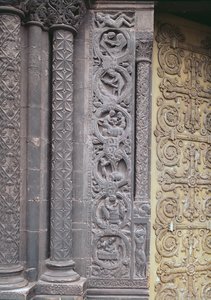 Rilievo dalla facciata ovest raffigurante i lavori del mese, 1122-40 da French School