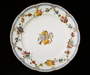 Piatto di Sèvres decorato con spartito musicale, 1764