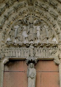 Timpano del portale sud raffigurante Cristo in trono con una figura di Beau Christ sul trumeau sottostante, XII secolo da French School