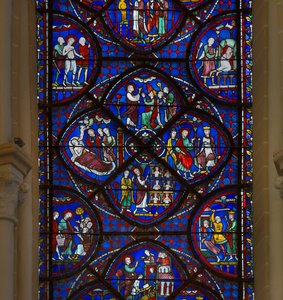 Vetrata della cattedrale di Chartres: dettaglio della vita di San Tommaso da French School