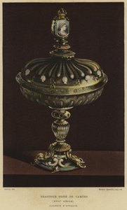 Vaso dolce decorato con cammei, XVII secolo da French School