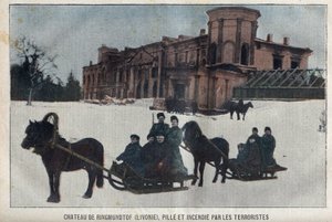 Il castello di Ringmundtof, Livonia, saccheggio e incendio da parte dei rivoluzionari anarchici russi da French School