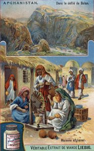 In alto: Parata di Bolan in Afghanistan. In basso: Donne afghane che tessono lana davanti alle loro case. Cromolitografia del XIX secolo. da French School