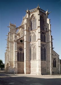 Veduta del chevet della chiesa, costruita 1260-1320