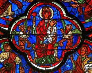 Vetrata raffigurante la Vergine che tiene Cristo sulle ginocchia e una rosa nella mano destra (dettaglio) da French School