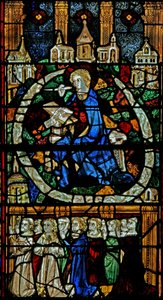 Finestra w12 raffigurante la Vergine Maria all