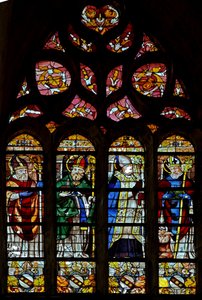 Finestra w203 raffigurante San Ilario, un santo non identificato, San Exuperio, San Sernin