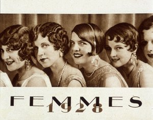 Donne con capelli da ragazzi - in 