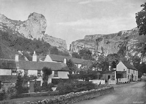 La scogliera del leone, Cheddar, c1896 da Frith and Co
