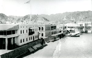 Lungomare a Muscat da G.J. Eccles
