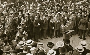 La proclamazione di guerra del Kaiser letta a Berlino, Germania, 4 agosto 1914 da GPA