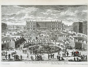 Vista del Castello di Versailles dal lato del bacino d