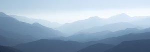 Le Montagne Blu avvolte dalla nebbia