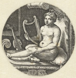 Donna nuda seduta con un