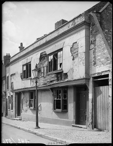 11-12 Cook Street, Coventry, 1941 da George Bernard Mason